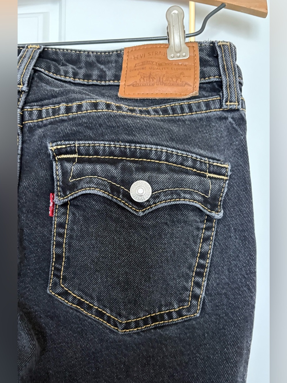 Levi's Black Denim Jeans Bootcut Sz 28